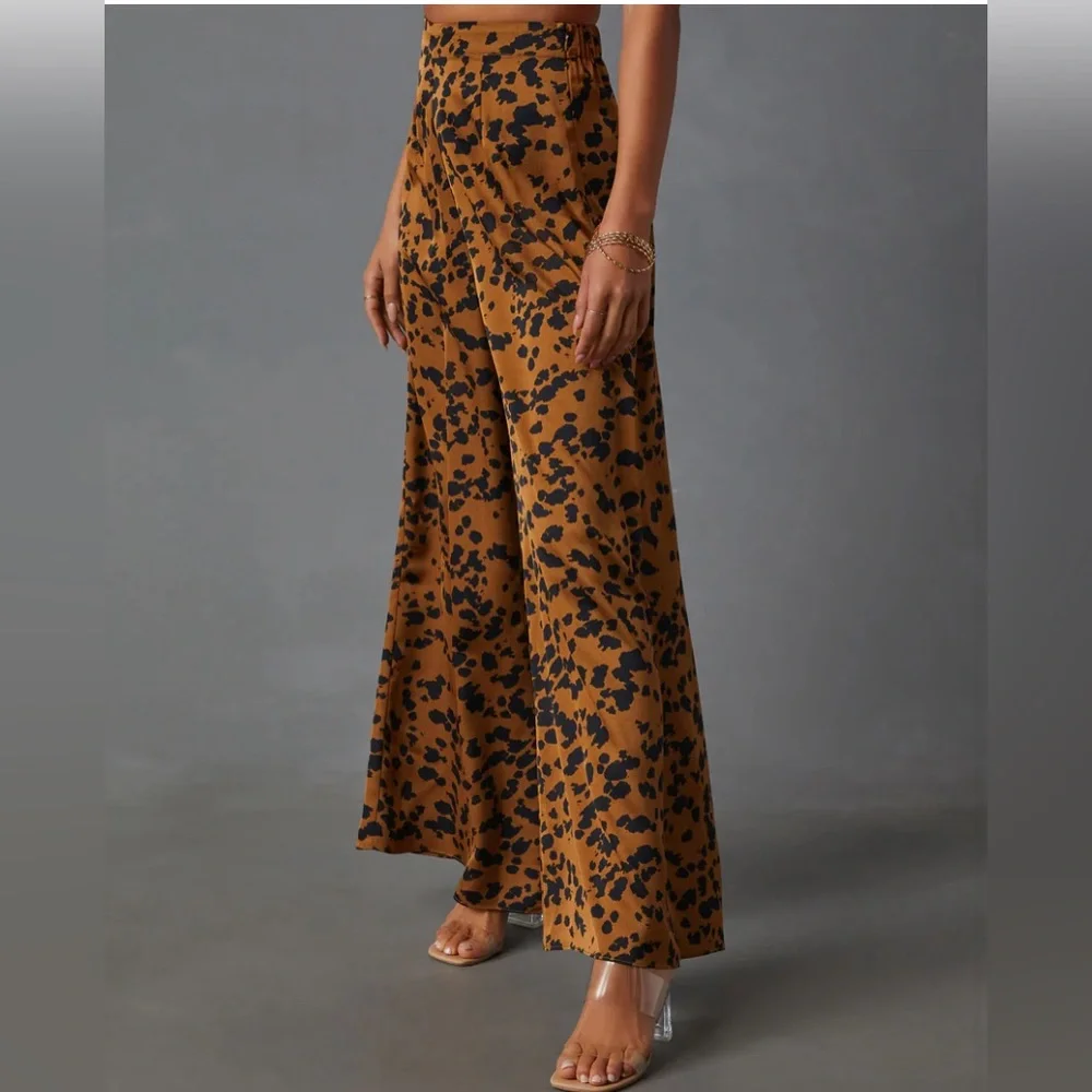 NWT Easy Tiger Animal Print Wide Leg Pant & Smocked Halter Bra Top - Picture 5 of 7